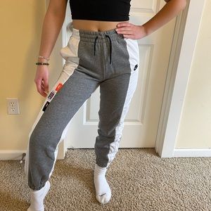 Nike joggers
